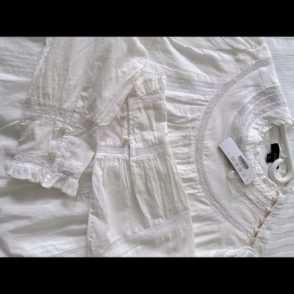 ⏳24 HOURS LEFT!! J.Crew Mockneck embroidered top, size L - Picture 5 of 5